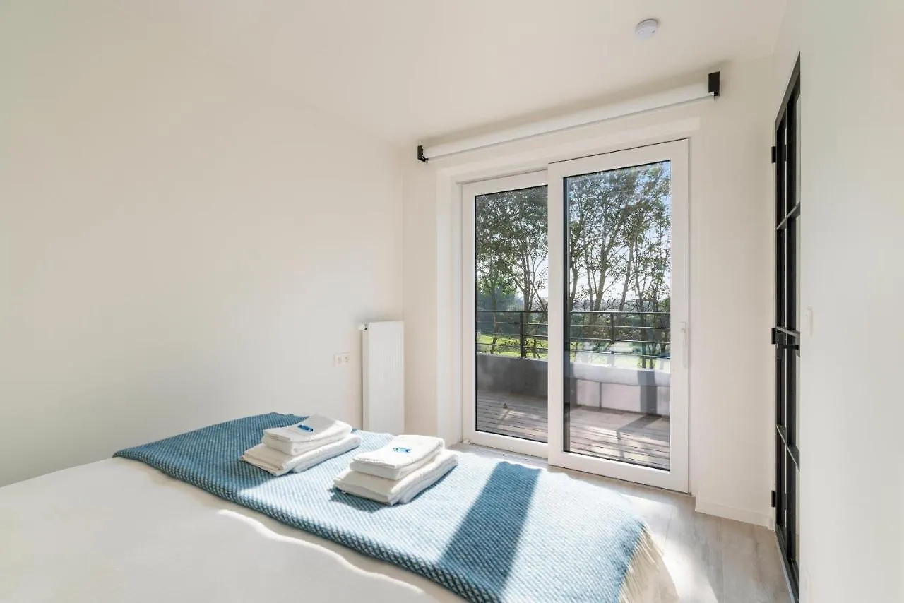 The Waves-Luxurious 3Bedroom App W Big Terrace & Garage Oostende 0*,